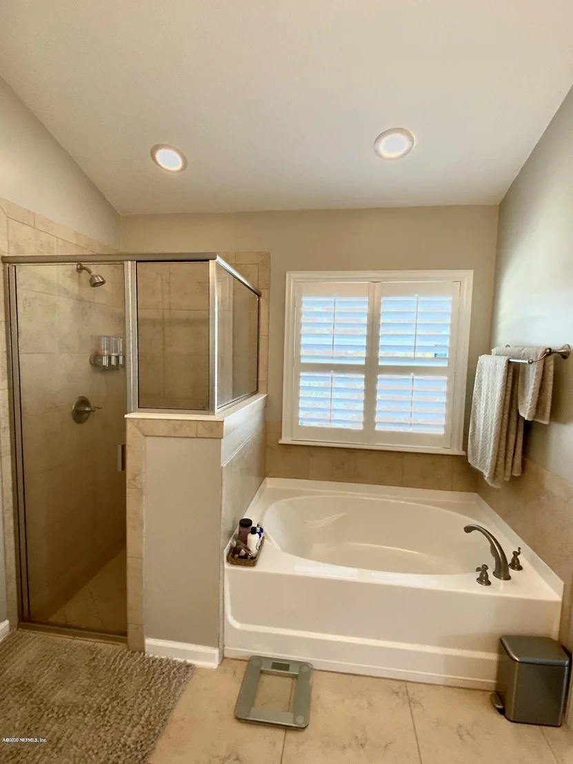 Photo of 23 MERCUTIO Lane
