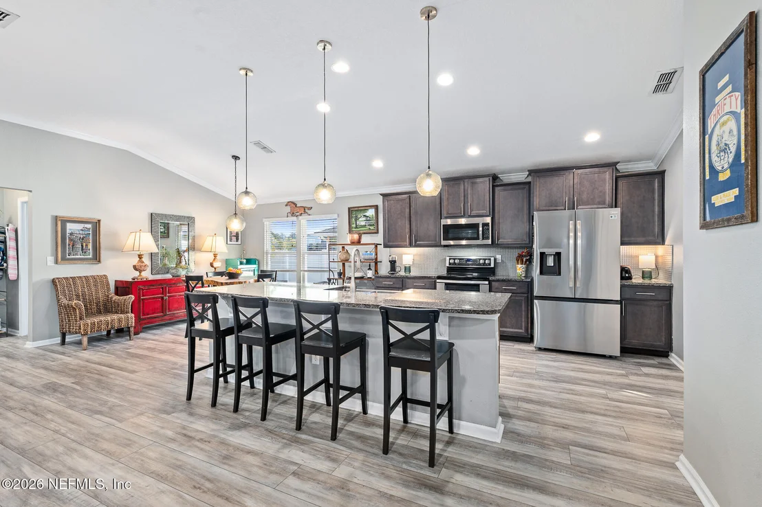 Photo of 783 PULLMAN Circle