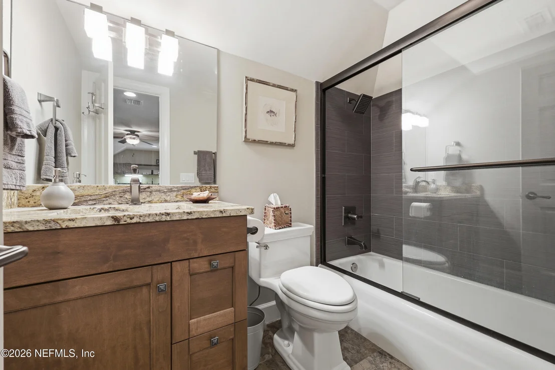 Photo of 13200 MANDARIN Road
