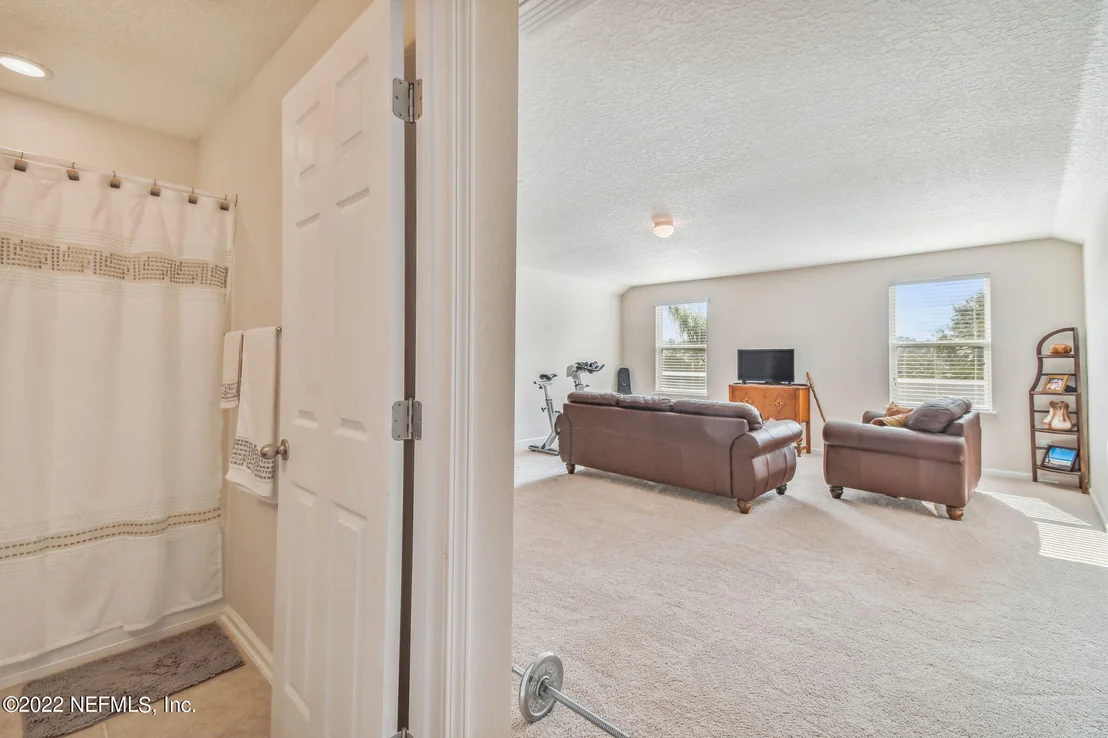 Photo of 107 DEERFIELD GROVE Way