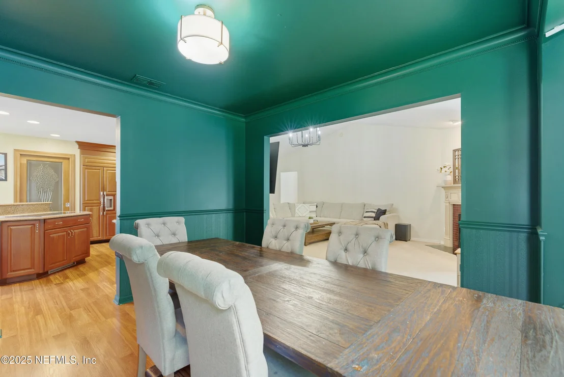 Photo of 1514 MAPLE LEAF Lane