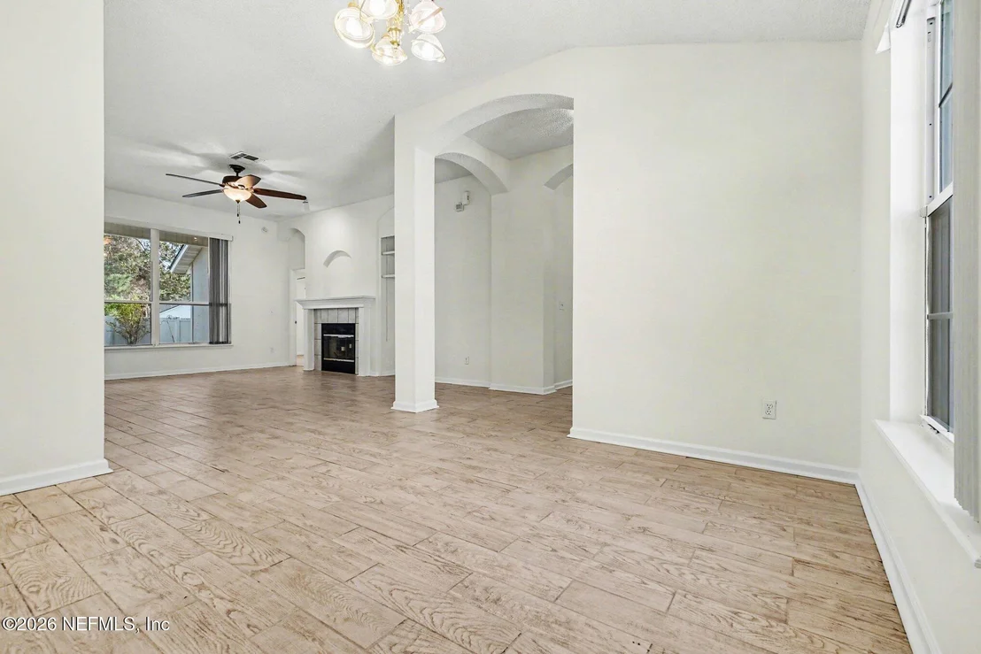 Photo of 1821 HEARTPINE Drive