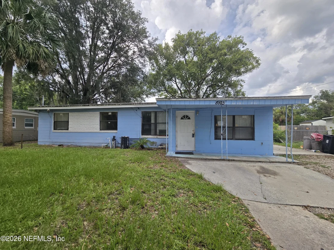 Photo of 8925 DEVONSHIRE Boulevard