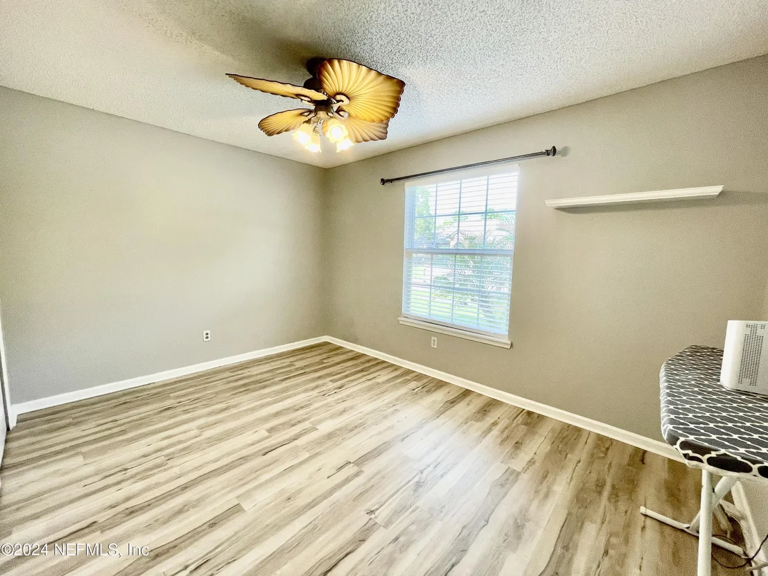 Photo of 1404 GIBRALTER Lane