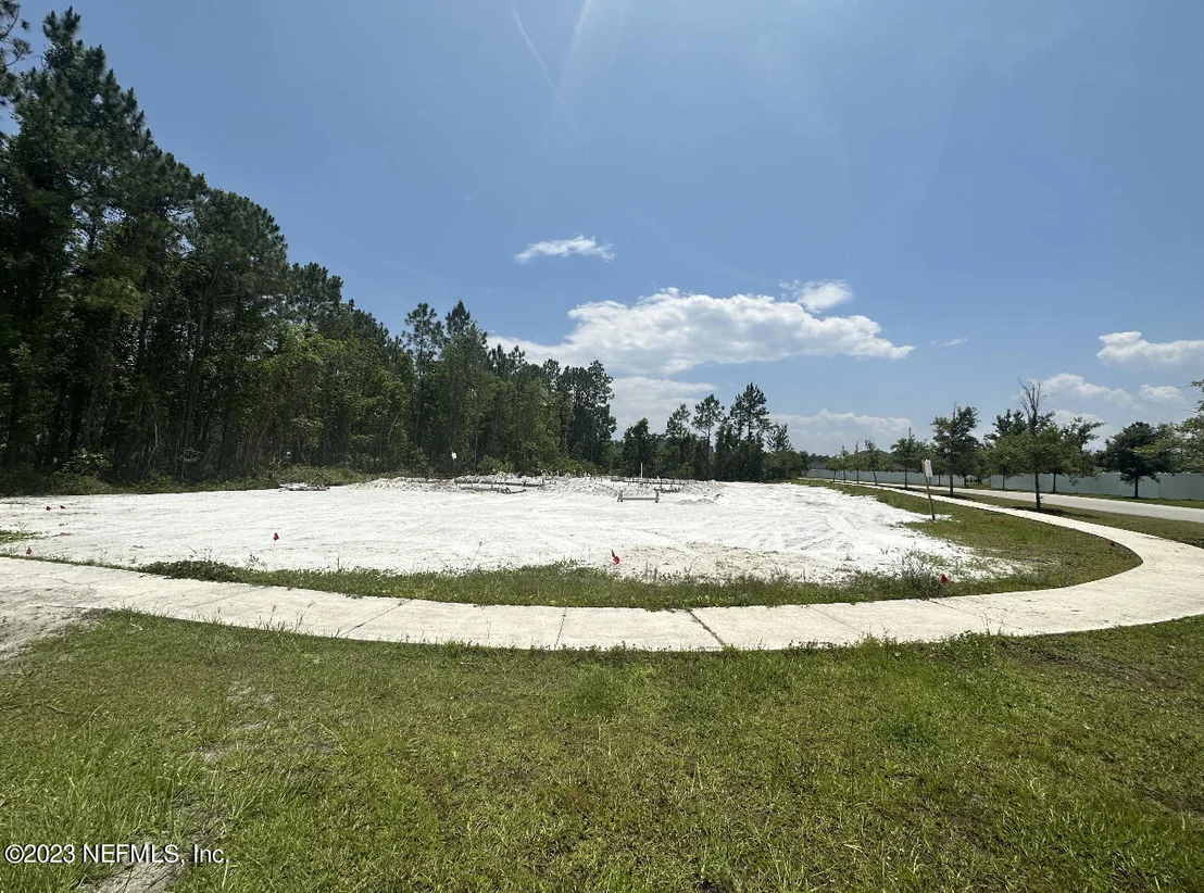 Photo of 212 N PRAIRIE LAKES Drive