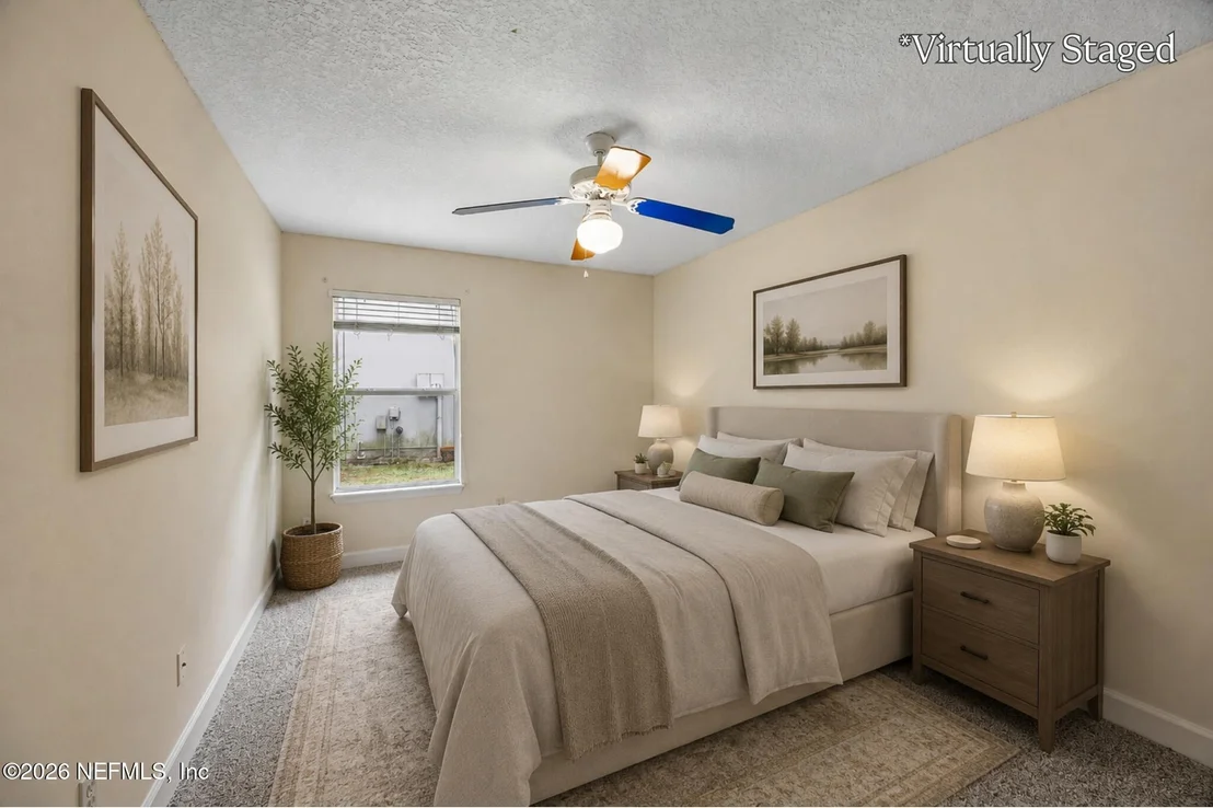 Photo of 556 REDBERRY Lane