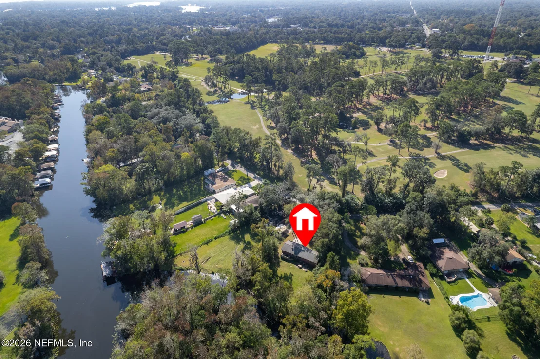 Photo of 5911 HYDE PARK Circle