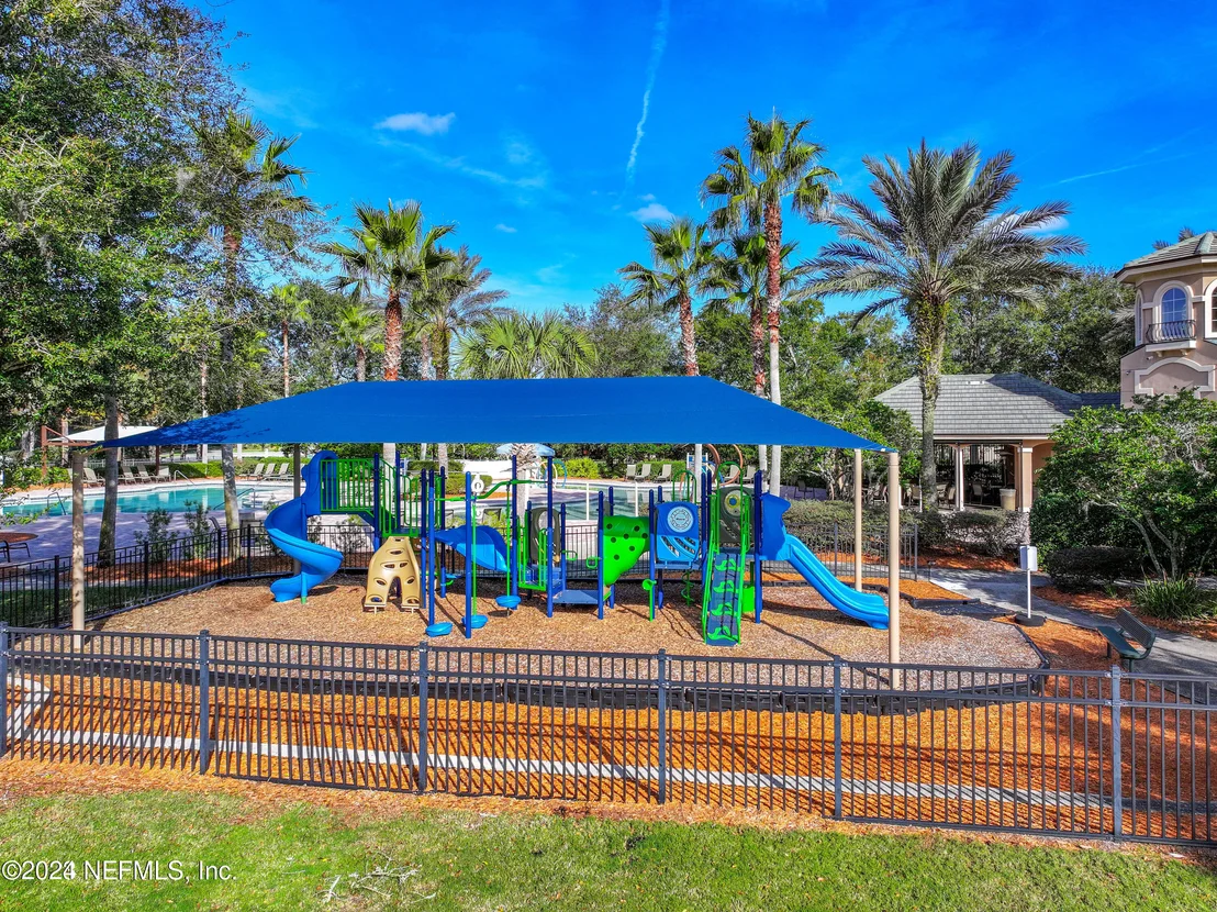 Photo of 13874 WEEPING WILLOW Way