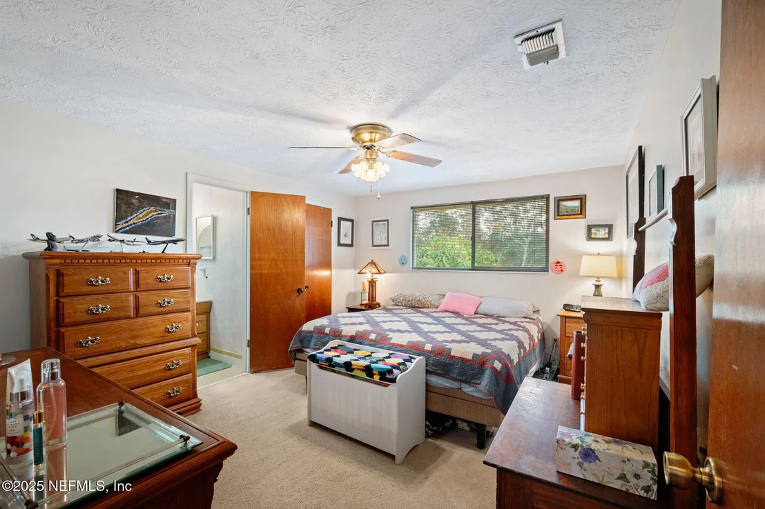Photo of 971 DOSHIRE Drive