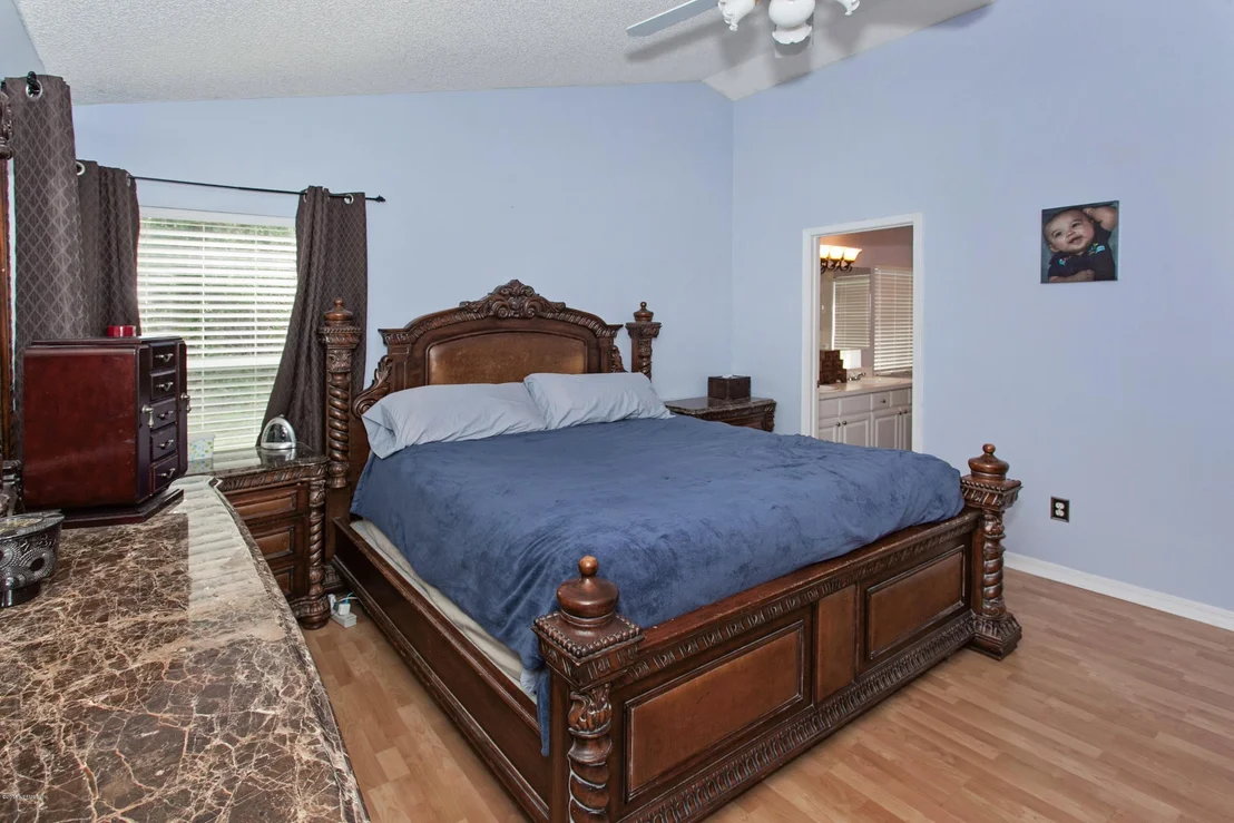 Photo of 5608 BRAMPTON FALLS Lane