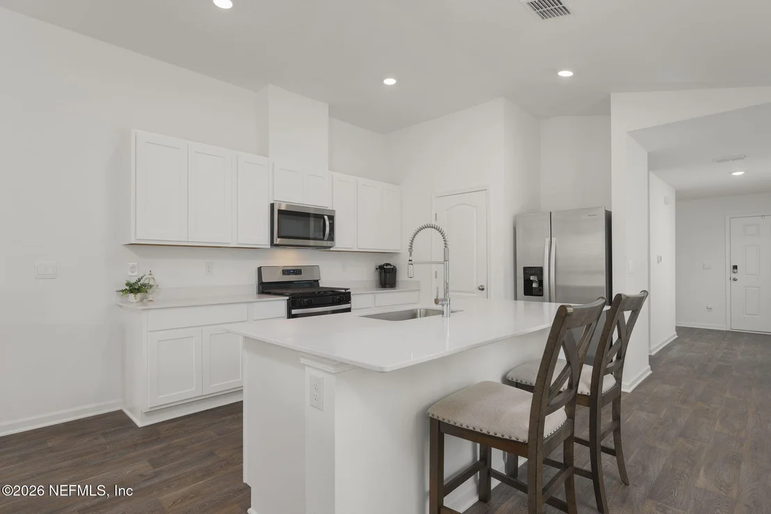 Photo of 810 GRAND RESERVE Drive