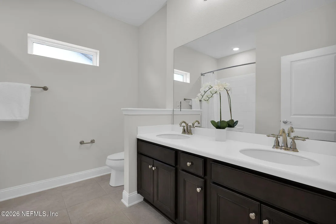 Photo of 37 RINALDO Way