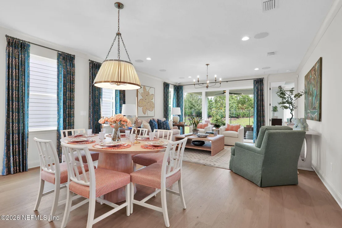 Photo of 342 SEAMARK Drive