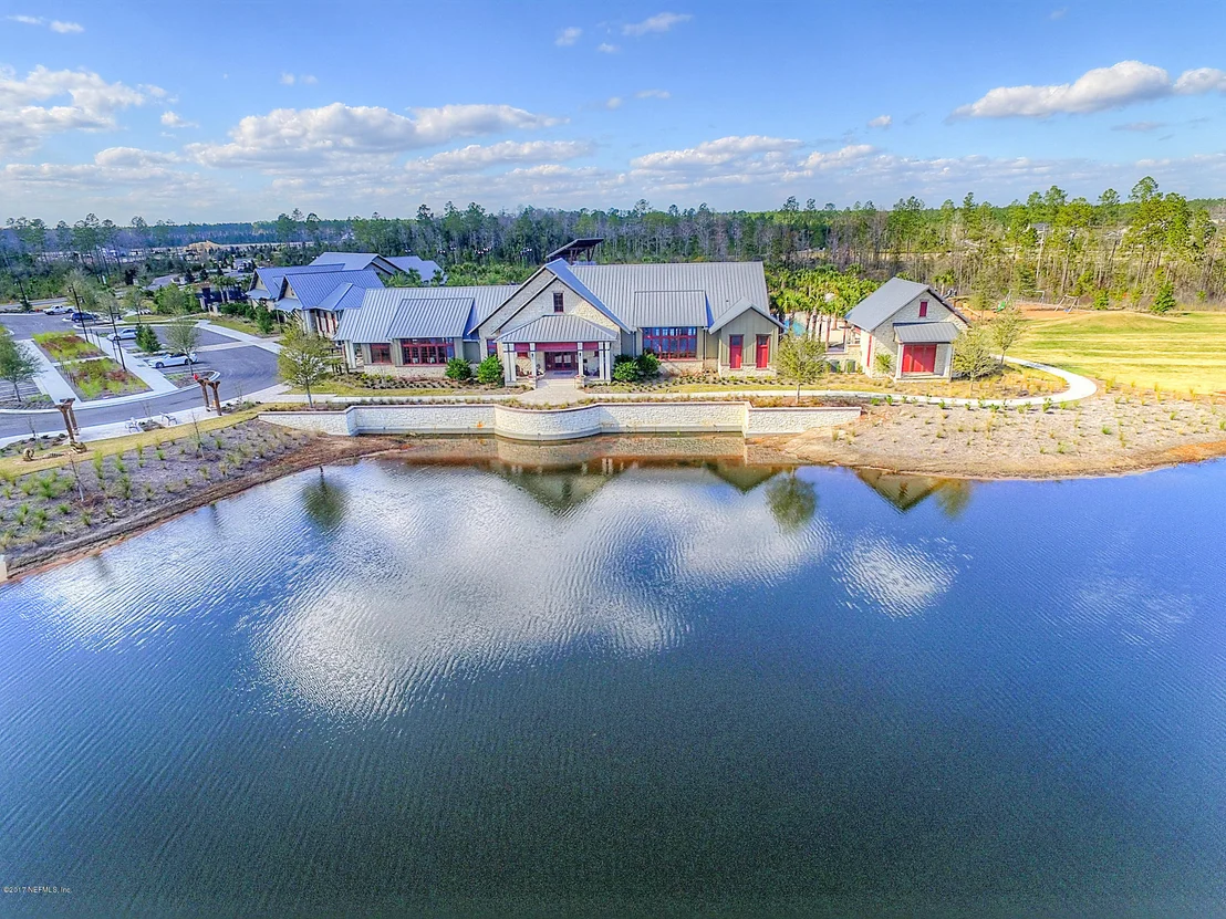 Photo of 112 BLUFFTON Court
