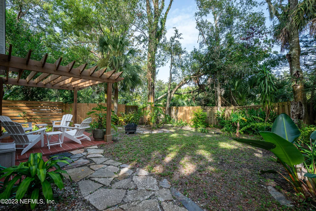 Photo of 5 NESBIT Avenue
