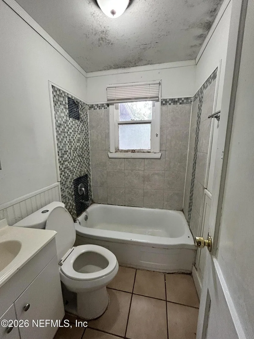 Photo of 3252 THOMAS Street