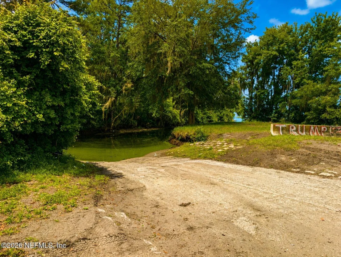 Photo of 116 BISCAYNE Drive