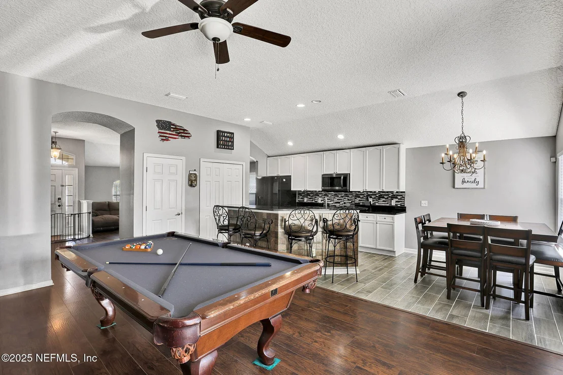 Photo of 1709 WINDOVER Place