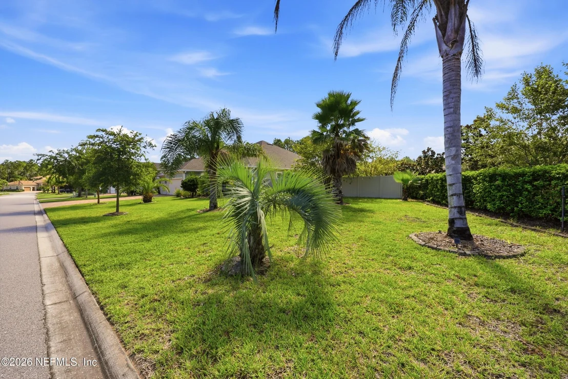 Photo of 44 BRASILLA Avenue