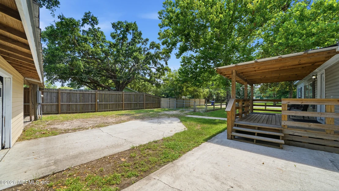 Photo of 2948 BRADFORD Street