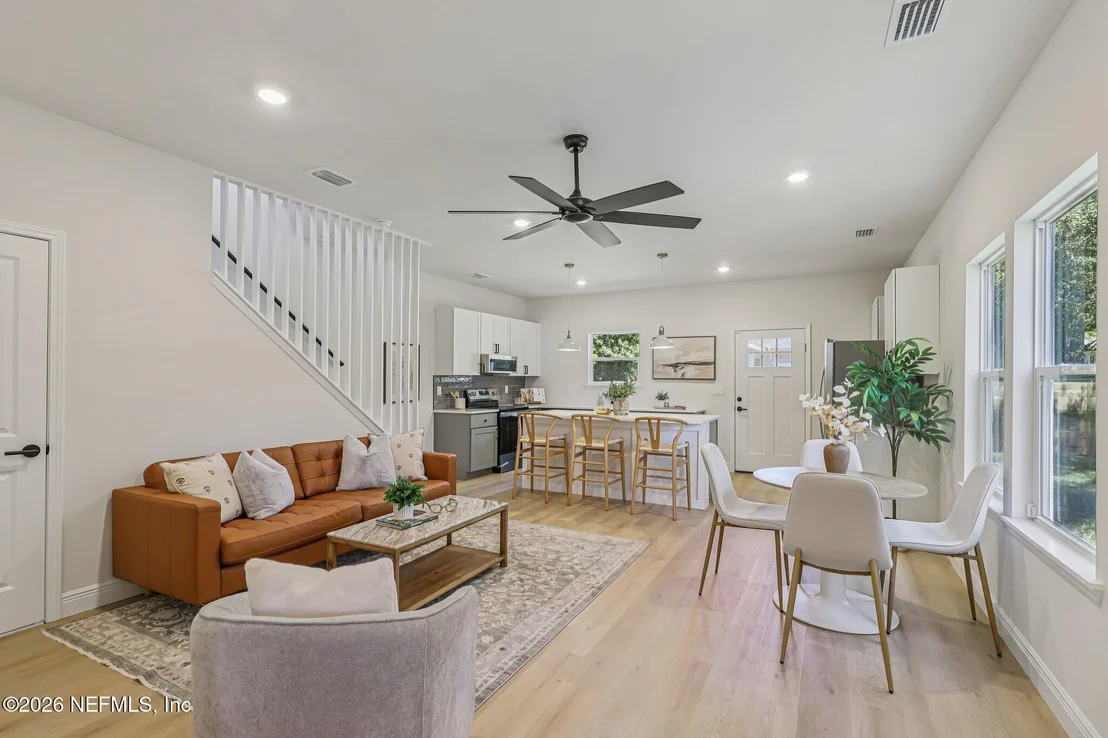 Photo of 2413 JERUSALEM Street