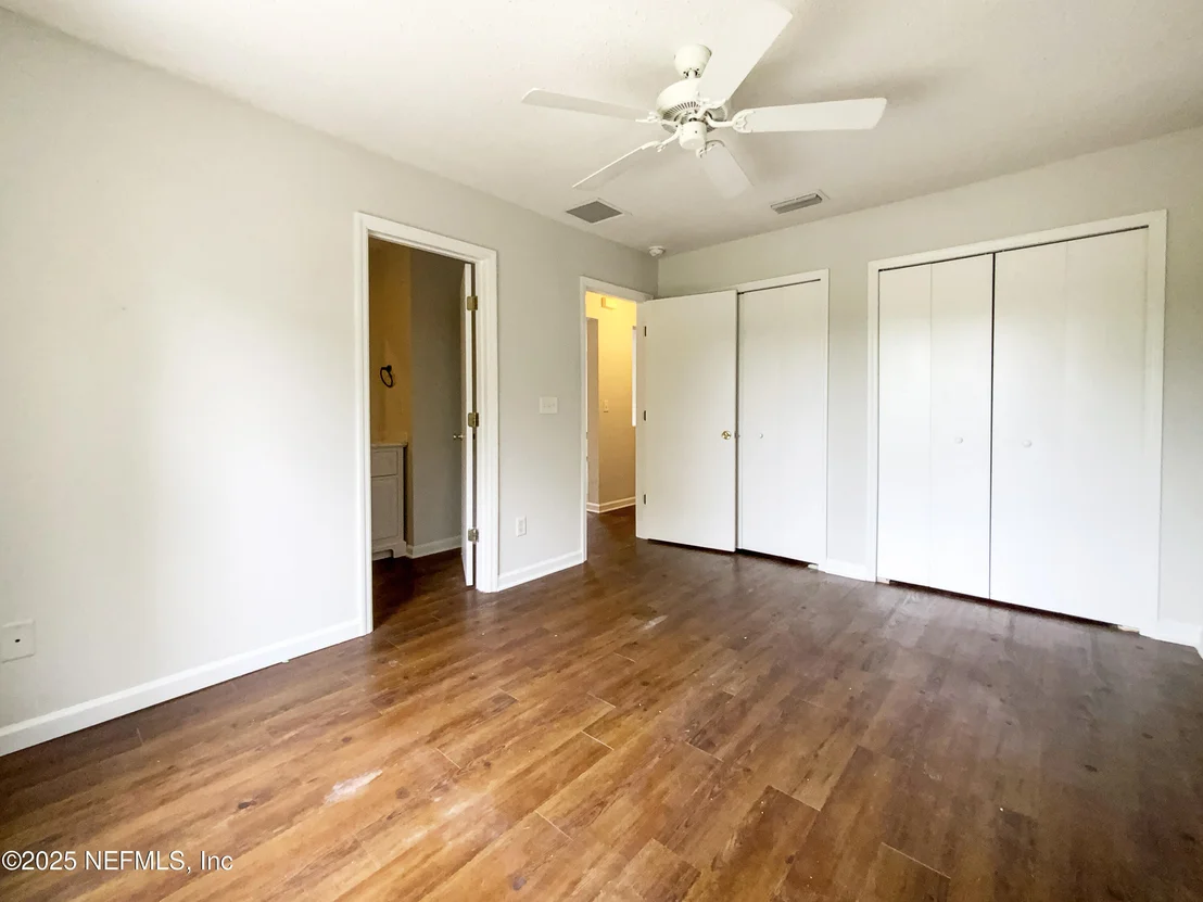 Photo of 823 WYNFIELD Circle
