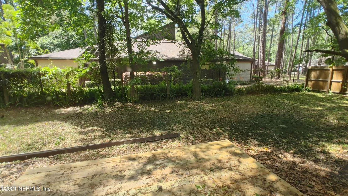 Photo of 10490 DOCKSIDER Drive W