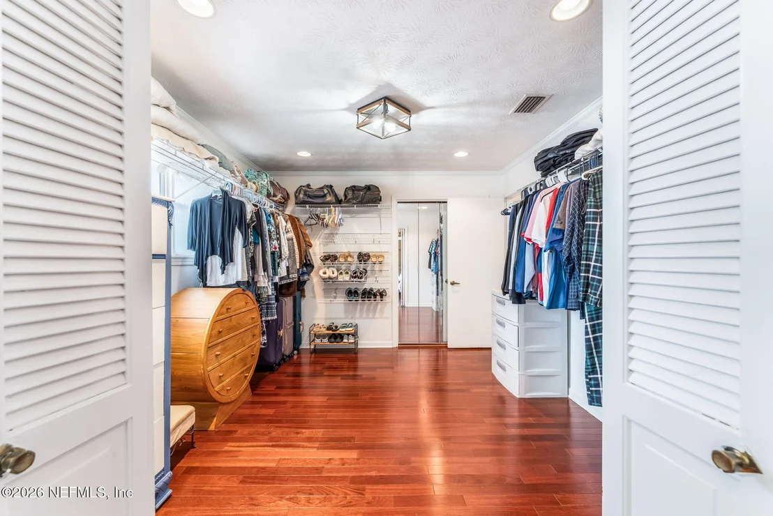 Photo of 7307 MAPLE TREE Drive