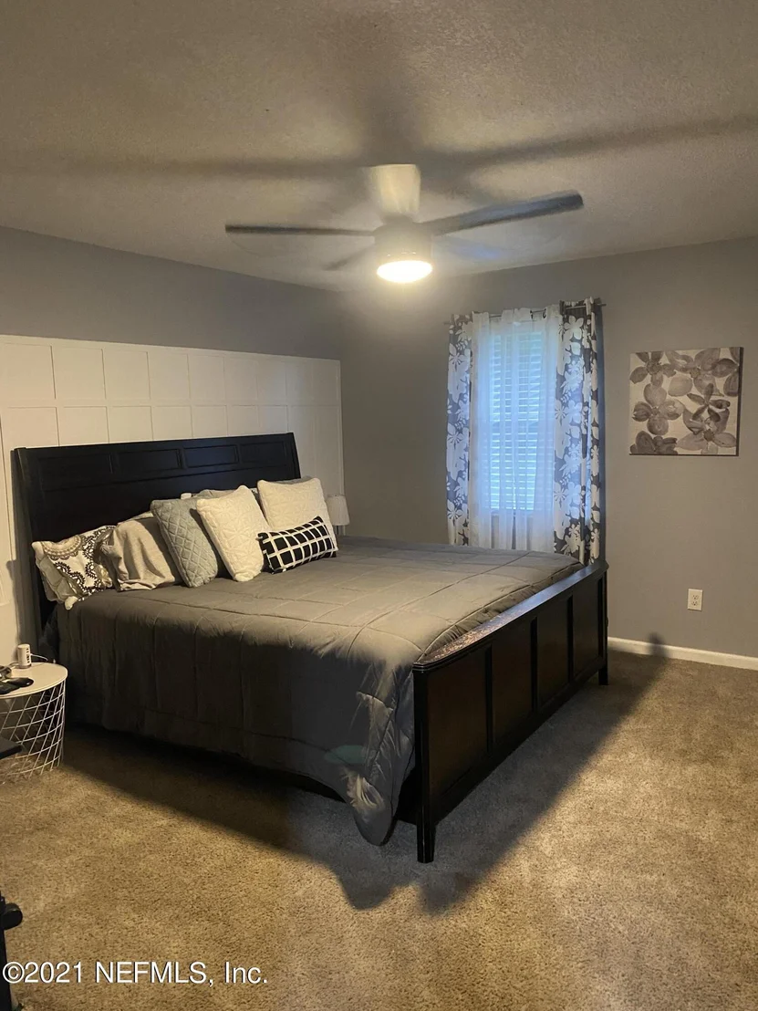 Photo of 205 BLAKELEY Court