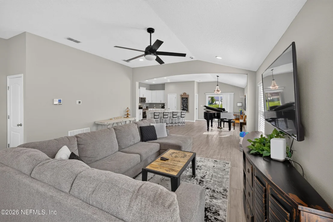 Photo of 65805 EDGEWATER Drive