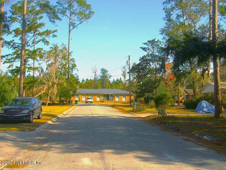 Photo of 1113 FIELDCREST Road