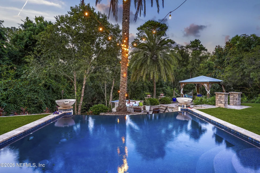 Photo of 751 PROMENADE POINTE Drive