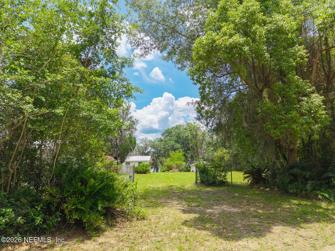 Photo of 214 MIRROR LAKE Drive