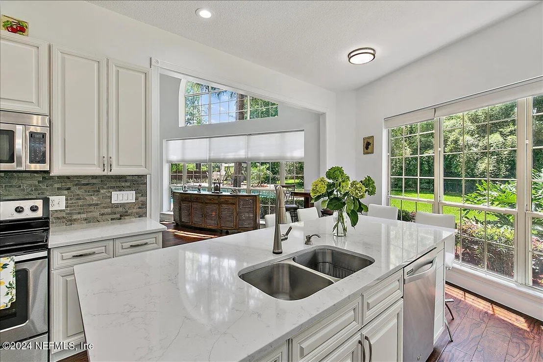 Photo of 3392 MARBON Road
