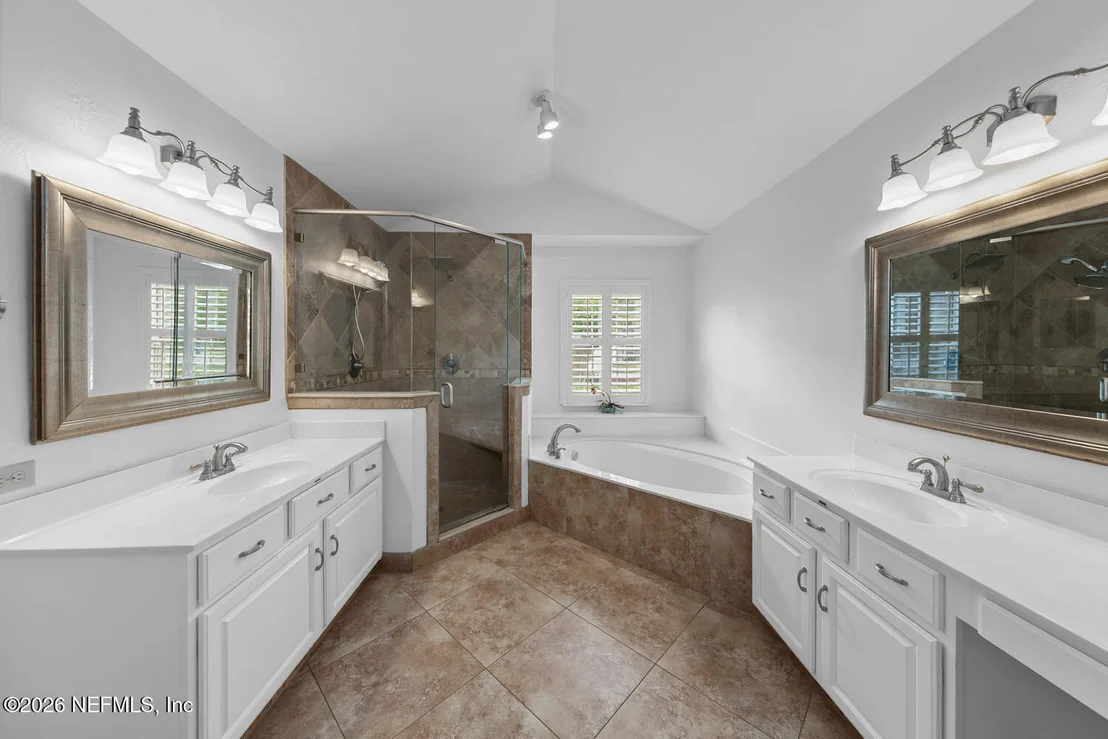 Photo of 240 SHELL BLUFF Court