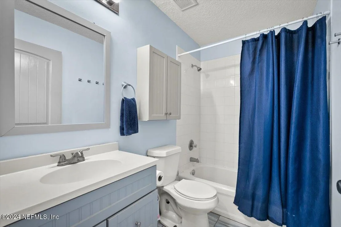 Photo of 389 W TROPICAL Trace