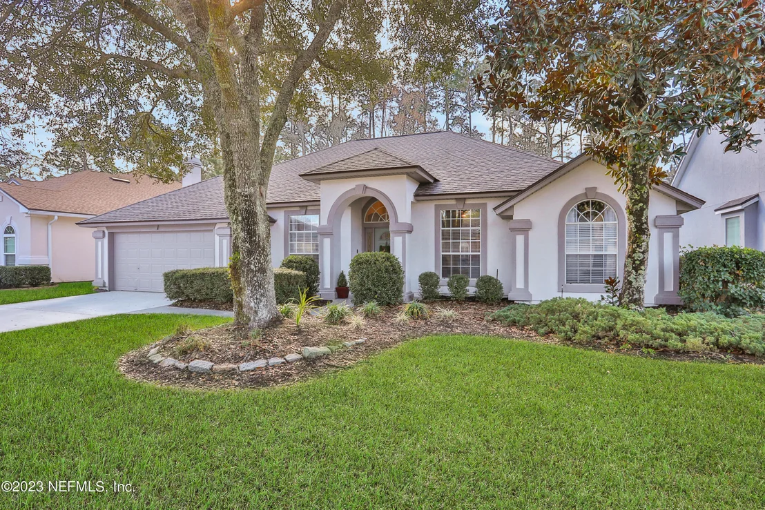Photo of 1809 LOCHAMY Lane