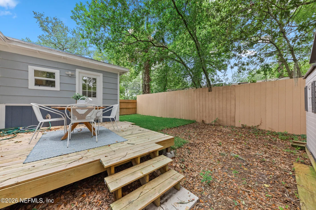 Photo of 1263 MACARTHUR Street
