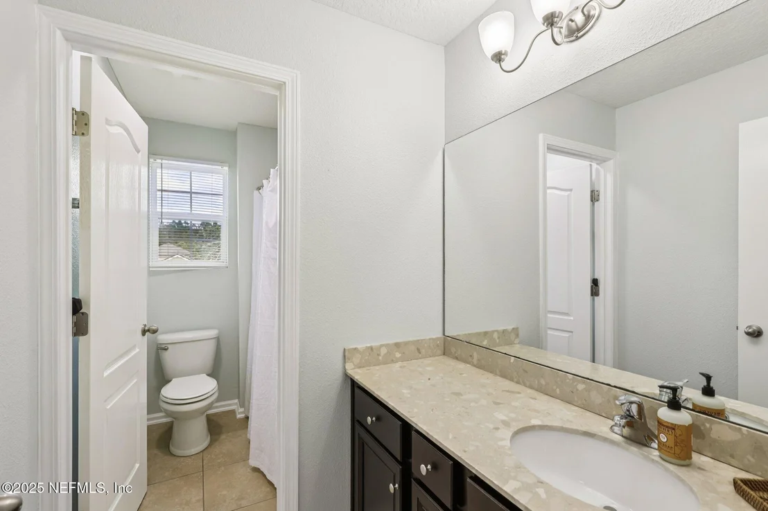 Photo of 866 GLENDALE Lane
