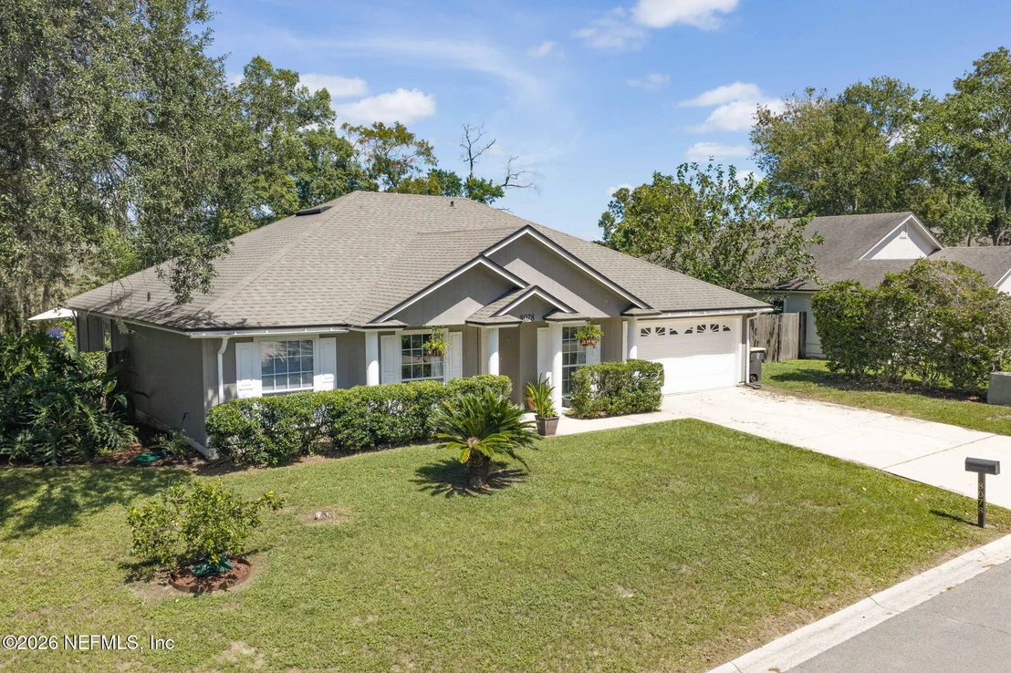 Photo of 8078 MACNAUGHTON Drive