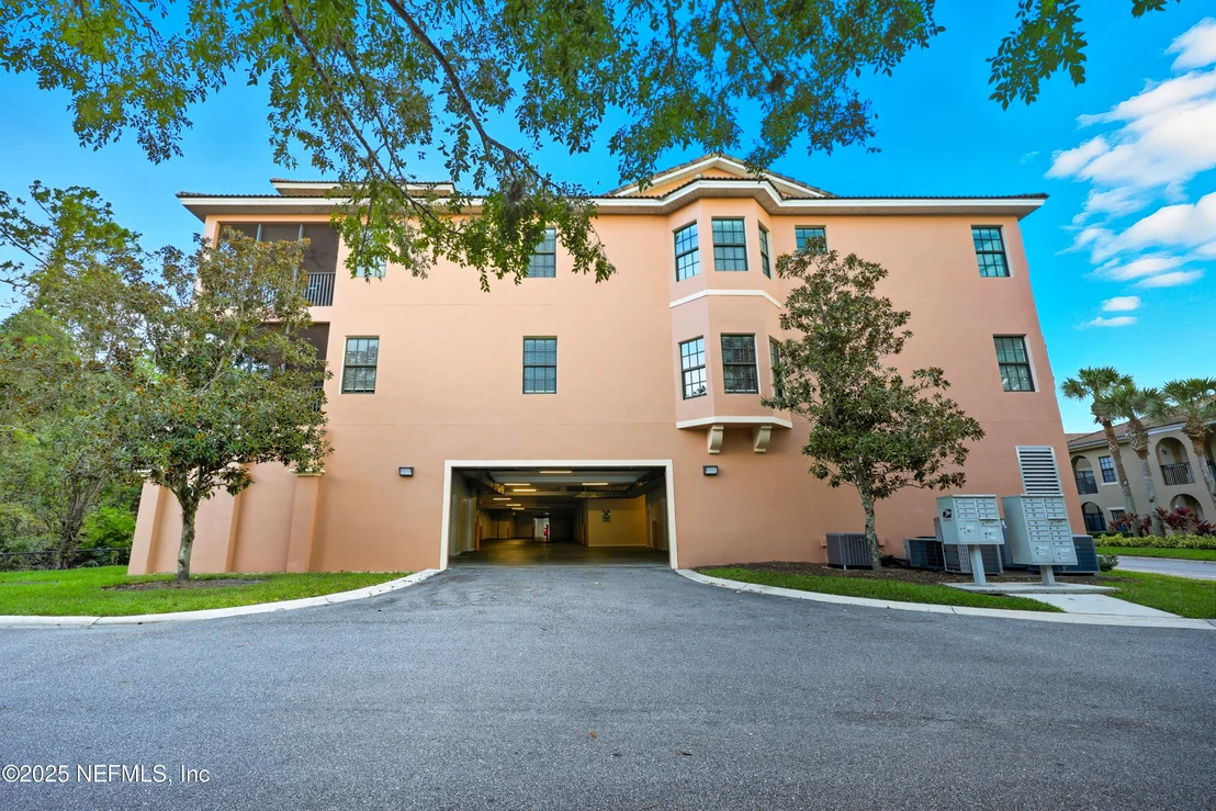 Photo of Unit 301 at 210 PASEO TERRAZA