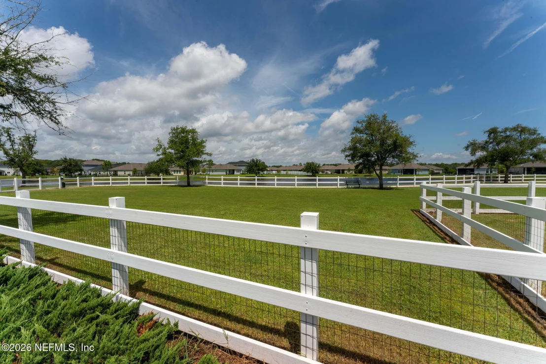 Photo of 39 CRYSTAL CREST Lane