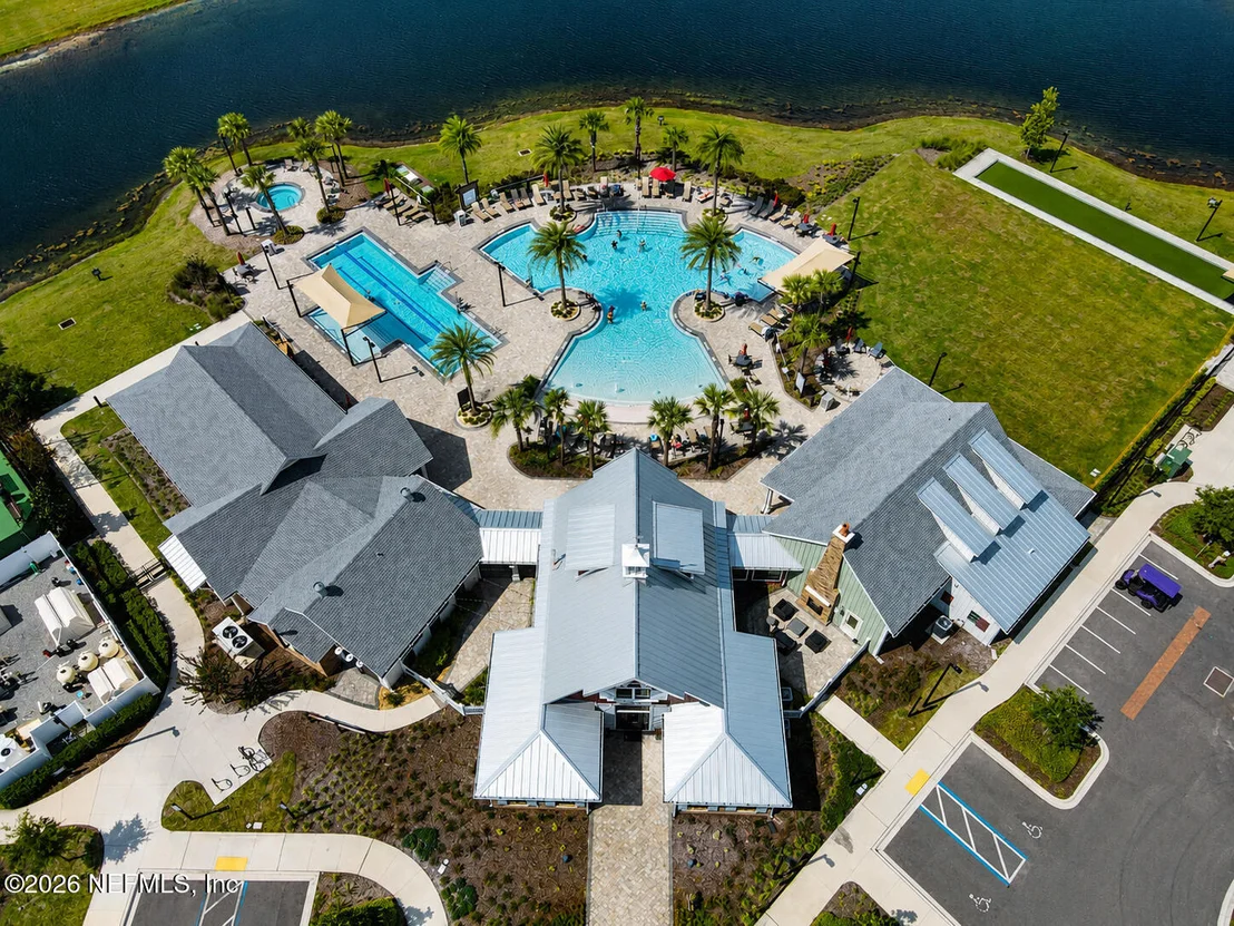 Photo of 216 AMBERWOOD Drive