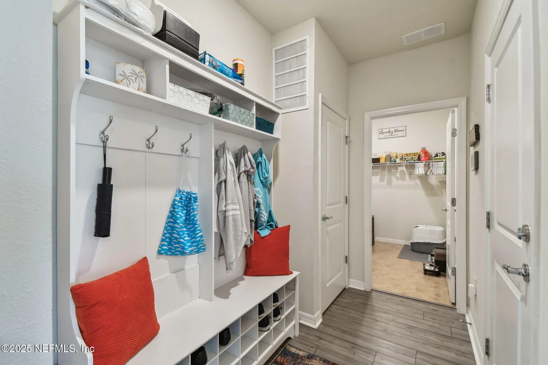 Photo of 182 MYRTLE OAK Court