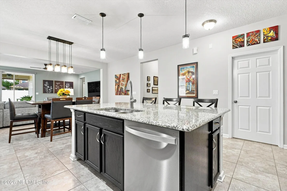 Photo of 7068 FLEUR COVE Drive