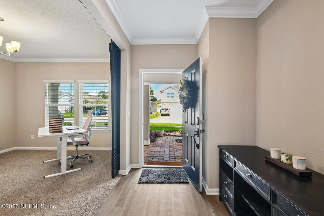 Photo of 1426 KENDALL Drive