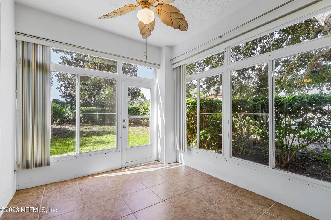 Photo of 910 PINE VALLEY Place