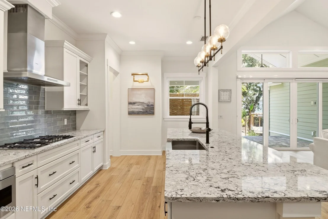 Photo of 315 RIDGEWAY Road