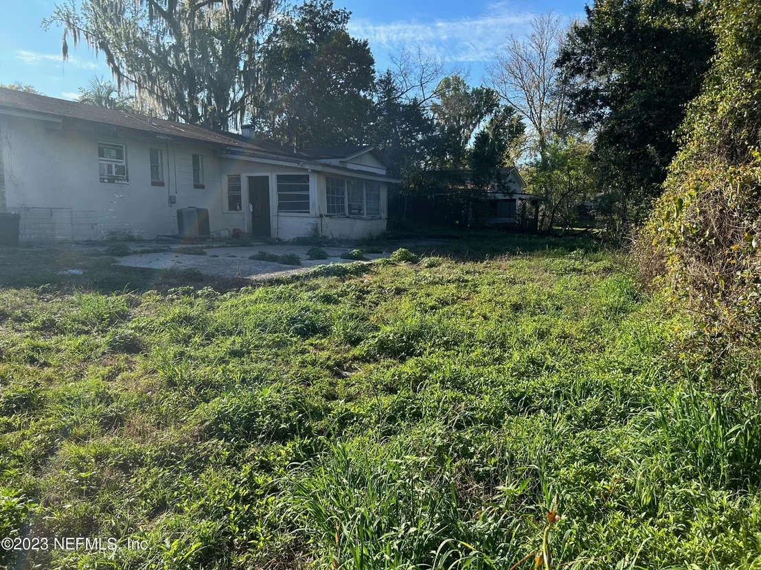 Photo of 265 CAPELLA Lane