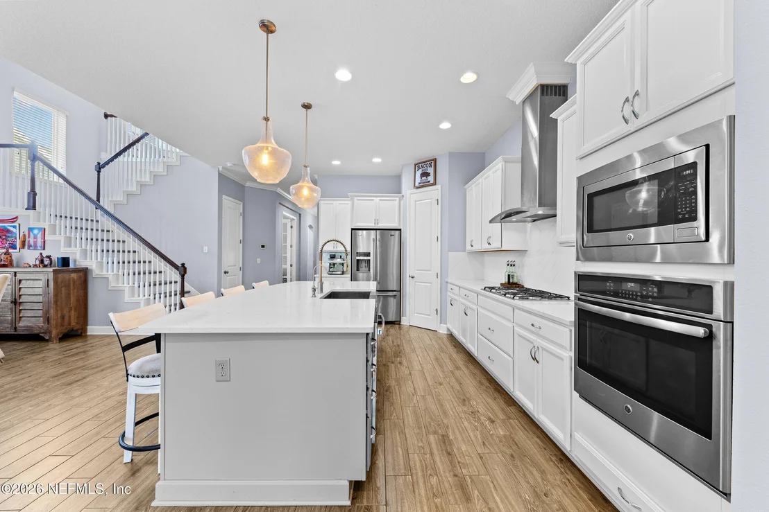 Photo of 41 PALISADE Drive